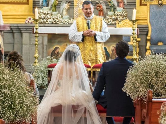 Catholic Church Wedding Guide - The 5 Easy Essential Steps!